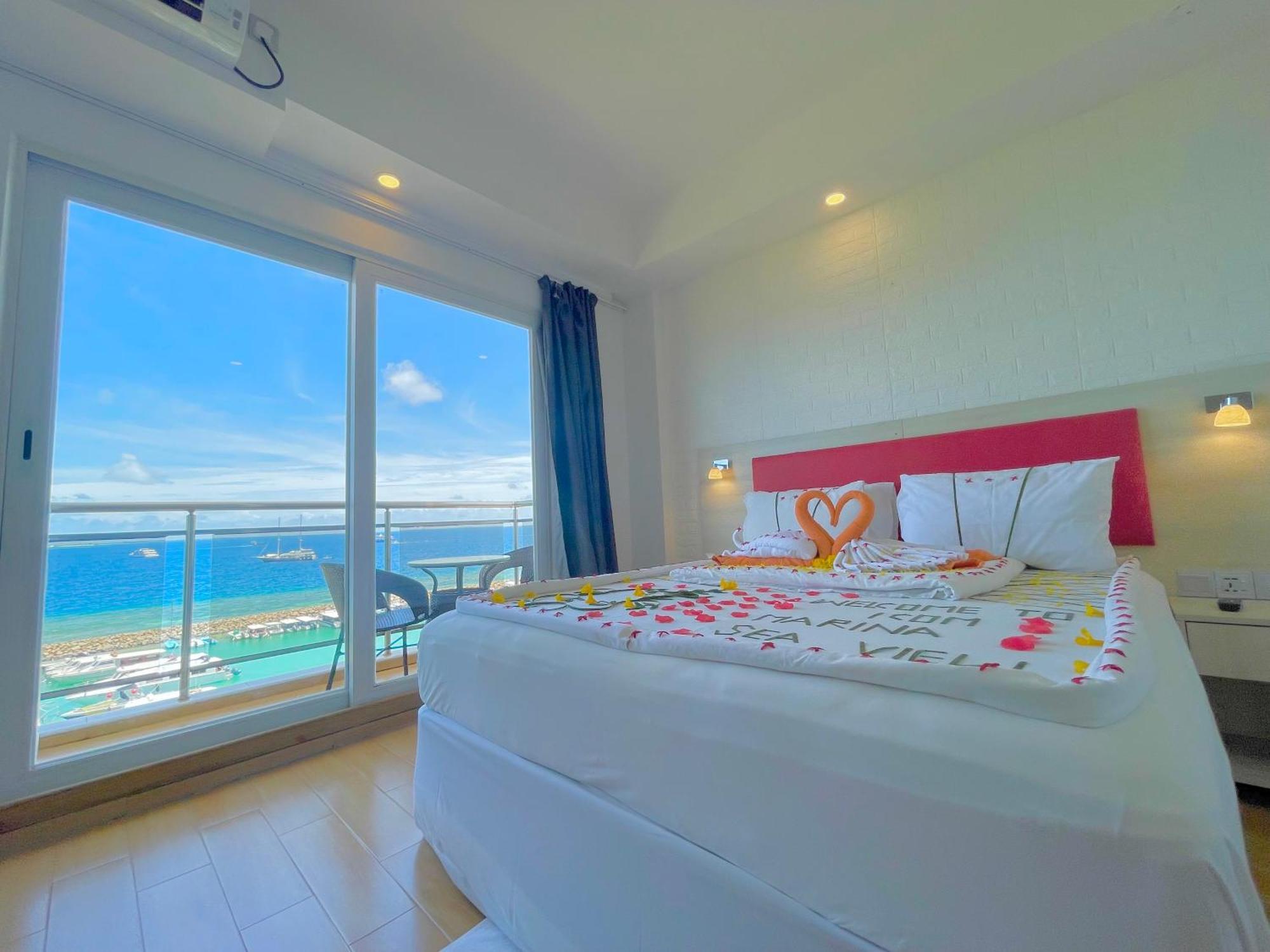 iCom Marina Sea View Maafushi Exterior foto